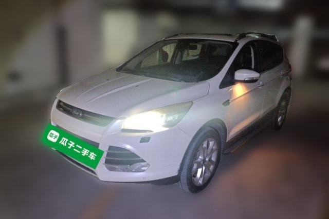 Used Ford Kuga 2015 2.0L GTDi Four-Wheel-Drive Sport Model
