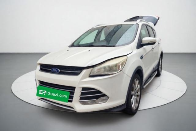 Ford Kuga 2015 2.0L GTDi Four-Wheel Drive Elite Model с пробегом