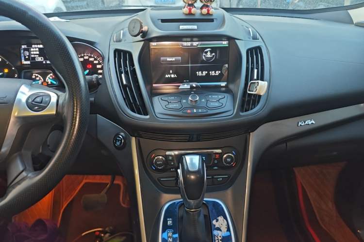 Used Ford Kuga 2015 1.5L GTDi Four-Wheel-Drive Elite Model Audio And AC Panel