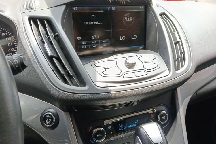 Used Ford Kuga 2015 2.0L GTDi Four-Wheel Drive Elite Model Audio And AC Panel