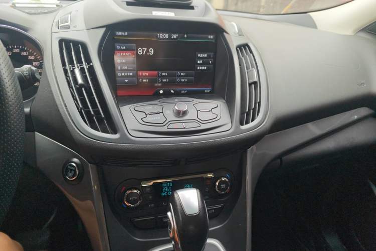 Used Ford Kuga 2015 1.5L GTDi Four-Wheel-Drive Elite Model Audio And AC Panel