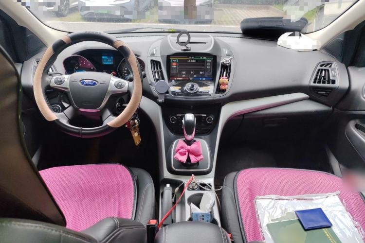 Used Ford Kuga 2015 1.5L GTDi Two-Wheel Drive Fashion Edition Center Console