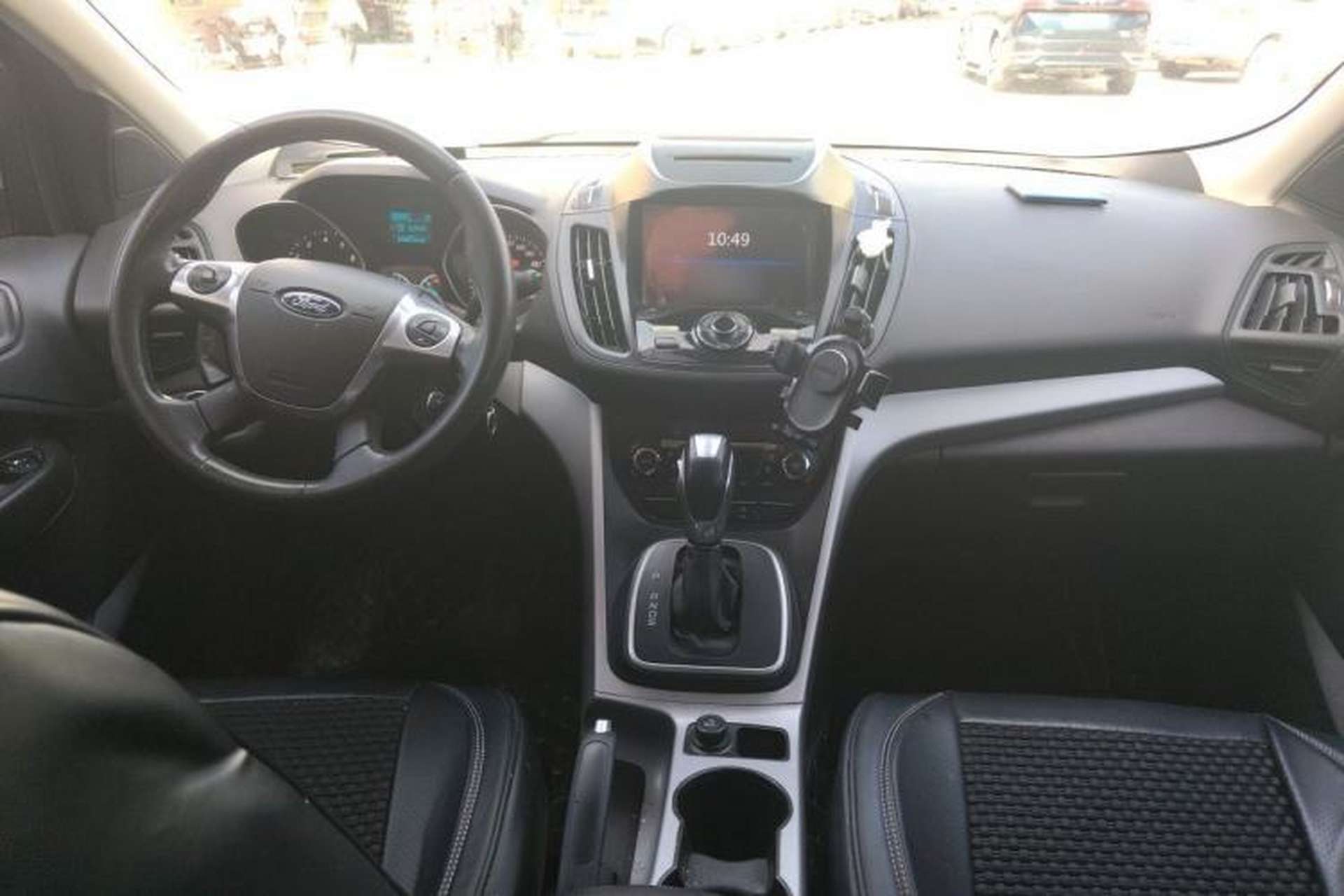 Used Ford Kuga 2015 1.5L GTDi Two-Wheel Drive Fashion Edition Center Console