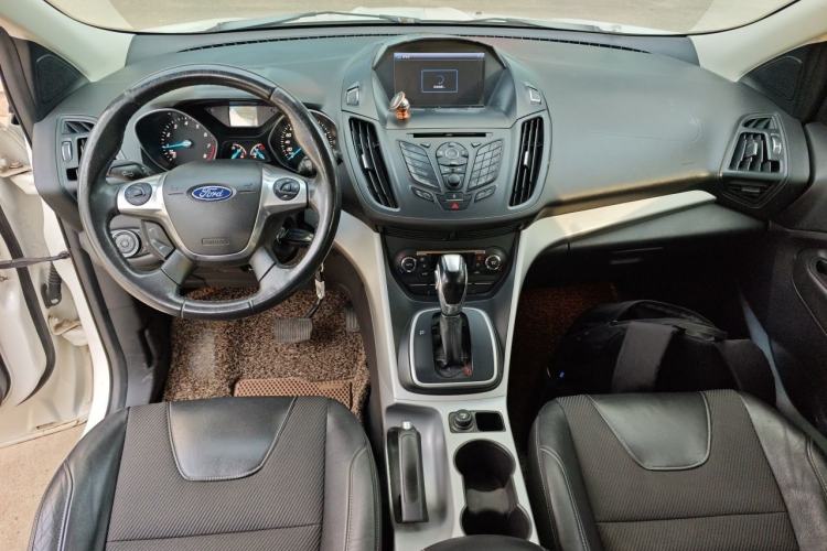 Used Ford Kuga 2015 1.5L GTDi Two-Wheel Drive Fashion Edition Center Console