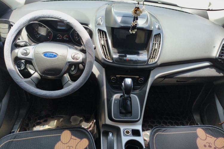 Used Ford Kuga 2015 1.5L GTDi Two-Wheel Drive Fashion Edition Center Console