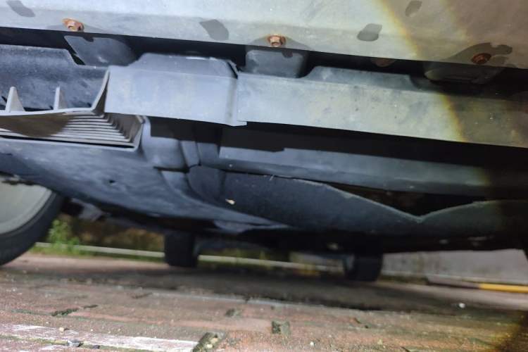 Used Ford Kuga 2015 1.5L GTDi Two-Wheel-Drive Comfort Model Chassis Front