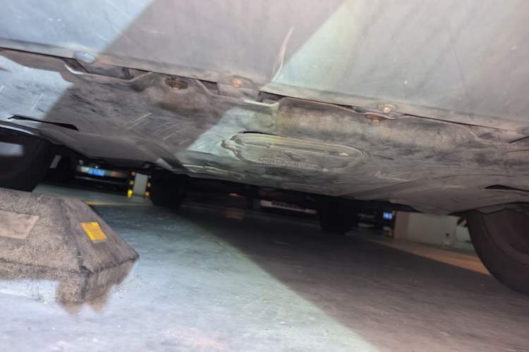 Used Ford Kuga 2015 1.5L GTDi Four-Wheel-Drive Elite Model Chassis Front