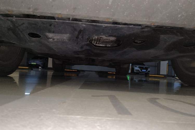 Used Ford Kuga 2015 1.5L GTDi Four-Wheel-Drive Elite Model Chassis Front