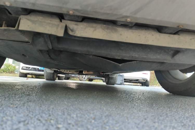 Used Ford Kuga 2015 1.5L GTDi Two-Wheel Drive Fashion Edition Chassis Front