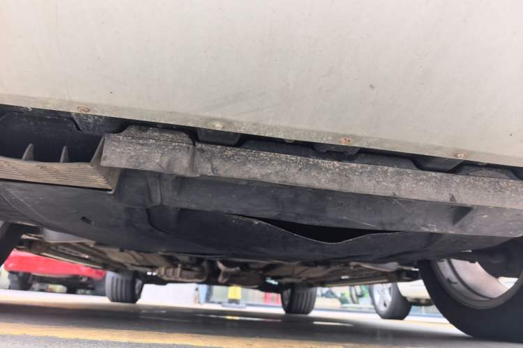 Used Ford Kuga 2015 1.5L GTDi Four-Wheel-Drive Elite Model Chassis Front