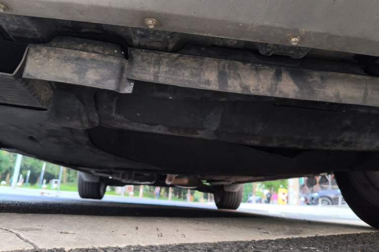 Used Ford Kuga 2015 2.0L GTDi Four-Wheel Drive Elite Model Chassis Front