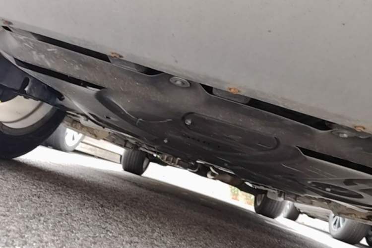 Used Ford Kuga 2015 1.5L GTDi Four-Wheel-Drive Elite Model Chassis Front