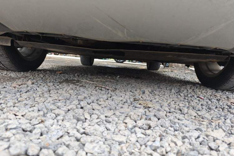Used Ford Kuga 2015 2.0L GTDi Four-Wheel-Drive Sport Model Chassis Front
