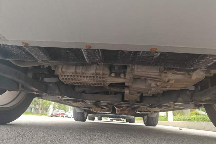 Used Ford Kuga 2015 1.5L GTDi Two-Wheel Drive Fashion Edition Chassis Front