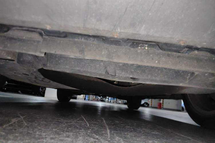 Used Ford Kuga 2015 1.5L GTDi Four-Wheel-Drive Elite Model Chassis Front
