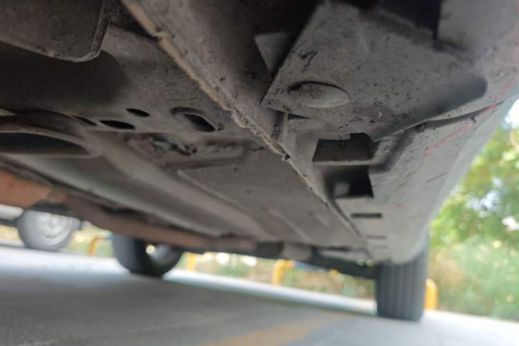 Used Ford Kuga 2015 1.5L GTDi Four-Wheel-Drive Elite Model Chassis Front Left