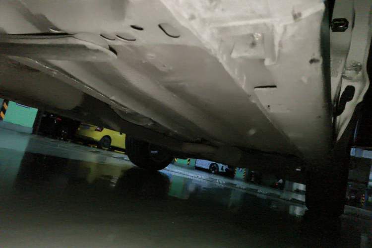 Used Ford Kuga 2015 2.0L GTDi Four-Wheel Drive Elite Model Chassis Front Left