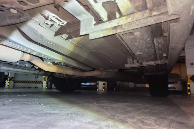 Used Ford Kuga 2015 1.5L GTDi Four-Wheel-Drive Elite Model Chassis Front Left