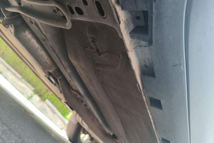 Used Ford Kuga 2015 2.0L GTDi Four-Wheel Drive Elite Model Chassis Front Left