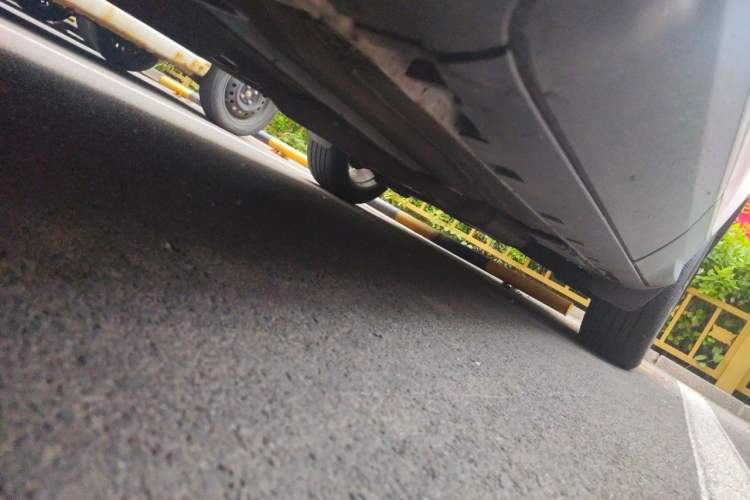 Used Ford Kuga 2015 2.0L GTDi Four-Wheel Drive Elite Model Chassis Front Left
