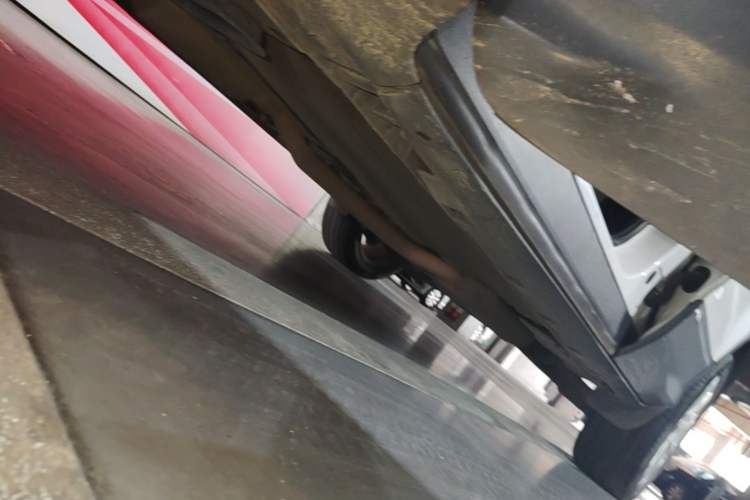 Used Ford Kuga 2015 2.0L GTDi Four-Wheel Drive Elite Model Chassis Front Left
