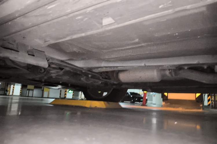 Used Ford Kuga 2015 2.0L GTDi Four-Wheel Drive Elite Model Chassis Front Left