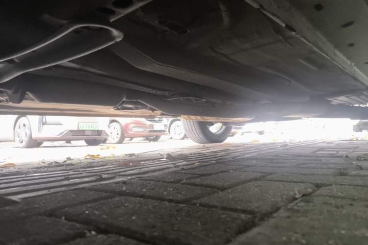 Used Ford Kuga 2015 2.0L GTDi Four-Wheel Drive Prestige Model Chassis Front Left