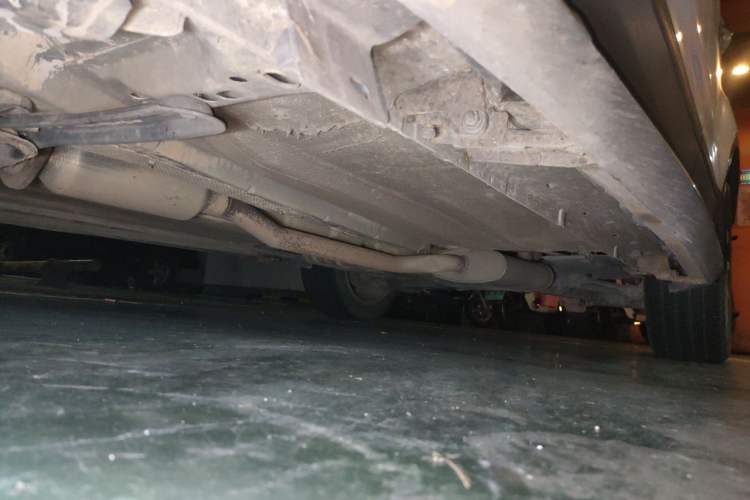 Used Ford Kuga 2015 1.5L GTDi Two-Wheel-Drive Comfort Model Chassis Front Left