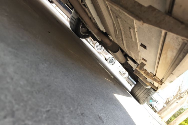Used Ford Kuga 2015 1.5L GTDi Four-Wheel-Drive Elite Model Chassis Front Left
