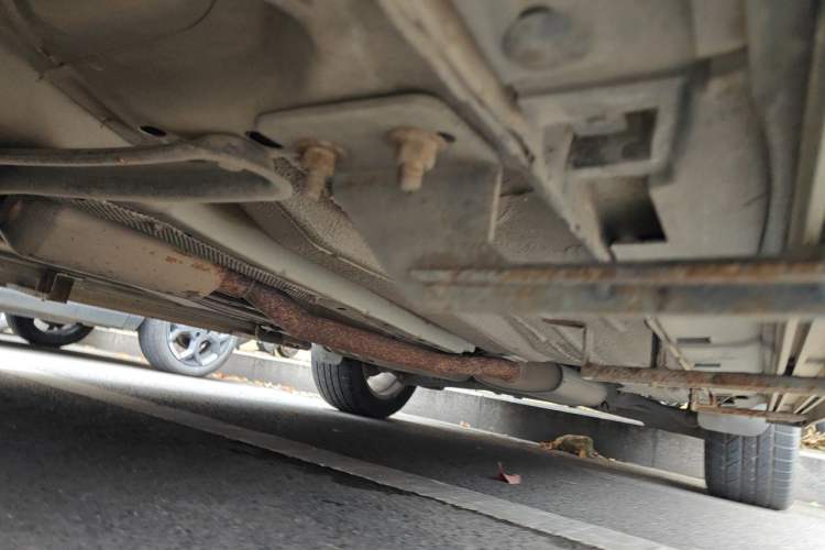 Used Ford Kuga 2015 1.5L GTDi Two-Wheel-Drive Comfort Model Chassis Front Left
