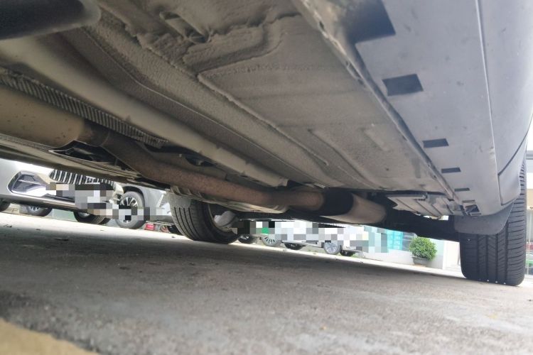 Used Ford Kuga 2015 2.0L GTDi Four-Wheel Drive Elite Model Chassis Front Left