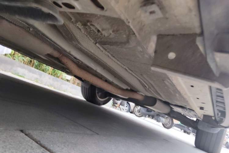 Used Ford Kuga 2015 1.5L GTDi Two-Wheel-Drive Comfort Model Chassis Front Left
