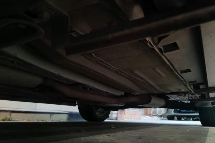 Used Ford Kuga 2015 1.5L GTDi Four-Wheel-Drive Elite Model Chassis Front Left