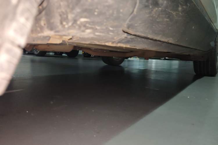 Used Ford Kuga 2015 1.5L GTDi Four-Wheel-Drive Elite Model Chassis Front Left
