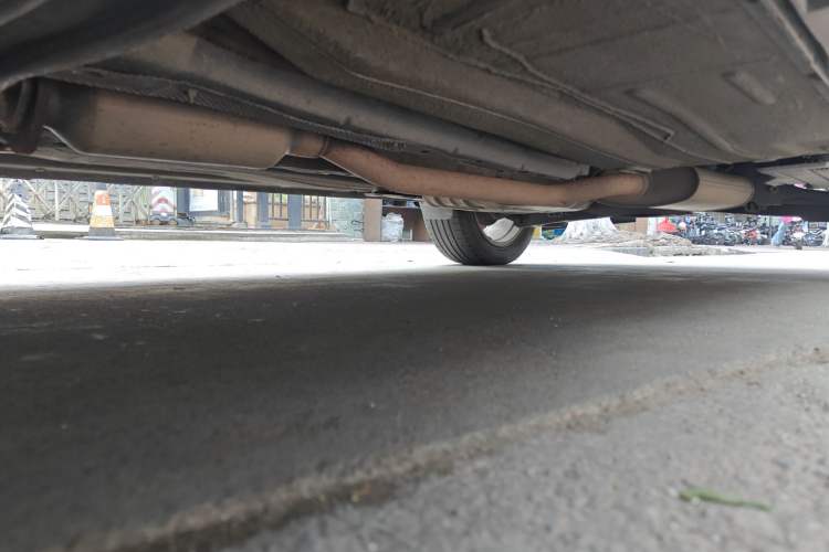 Used Ford Kuga 2015 1.5L GTDi Two-Wheel-Drive Comfort Model Chassis Front Left