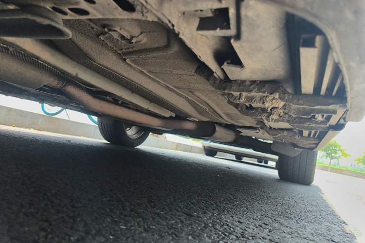 Used Ford Kuga 2015 2.0L GTDi Four-Wheel Drive Elite Model Chassis Front Left