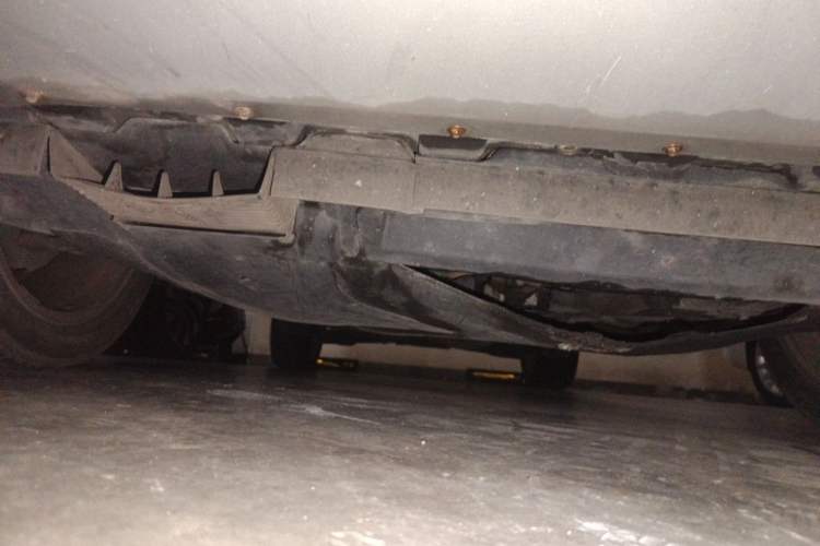 Used Ford Kuga 2015 2.0L GTDi Four-Wheel Drive Prestige Model Chassis Front