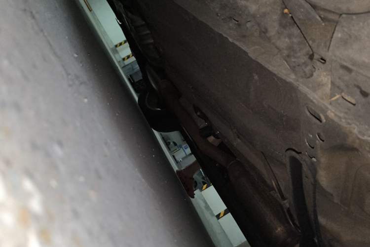 Used Ford Kuga 2015 1.5L GTDi Four-Wheel-Drive Elite Model Chassis Front Right