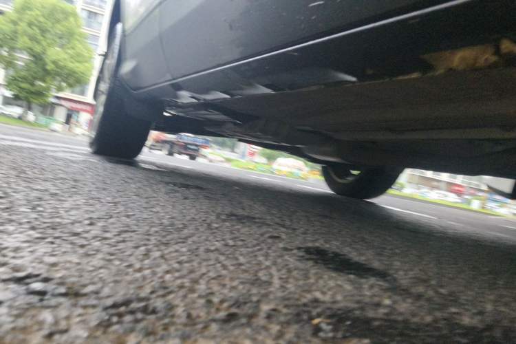 Used Ford Kuga 2015 1.5L GTDi Two-Wheel-Drive Comfort Model Chassis Front Right