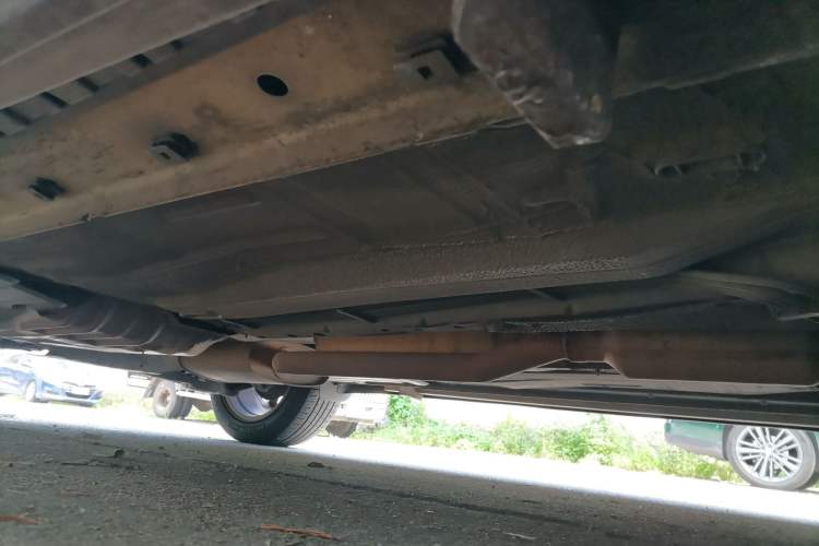 Used Ford Kuga 2015 1.5L GTDi Two-Wheel-Drive Comfort Model Chassis Front Right