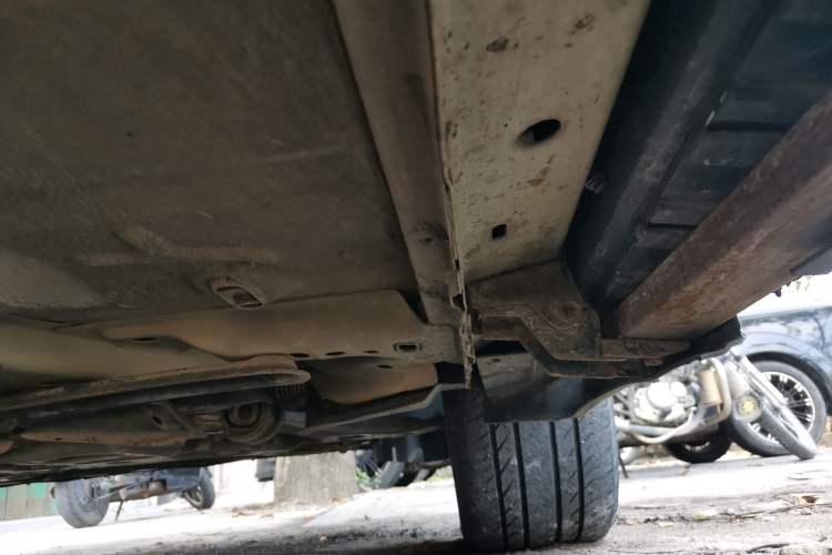 Used Ford Kuga 2015 1.5L GTDi Two-Wheel-Drive Comfort Model Chassis Front Right