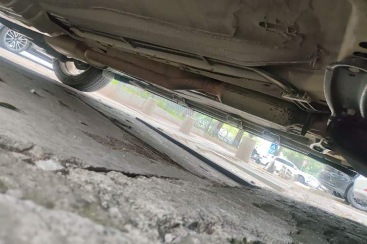 Used Ford Kuga 2015 1.5L GTDi Two-Wheel-Drive Comfort Model Chassis Front Right
