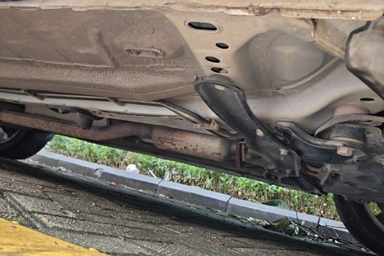 Used Ford Kuga 2015 2.0L GTDi Four-Wheel Drive Elite Model Chassis Front Right