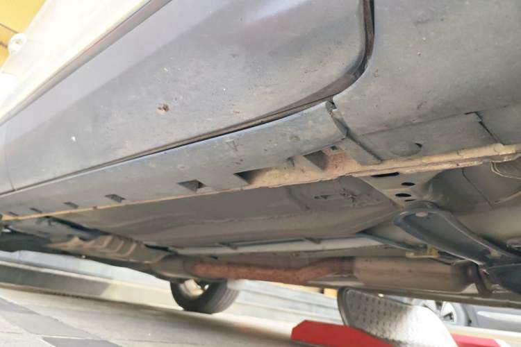 Used Ford Kuga 2015 1.5L GTDi Two-Wheel-Drive Comfort Model Chassis Front Right