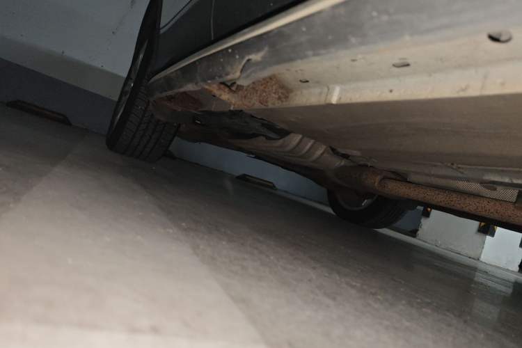 Used Ford Kuga 2015 1.5L GTDi Four-Wheel-Drive Elite Model Chassis Front Right