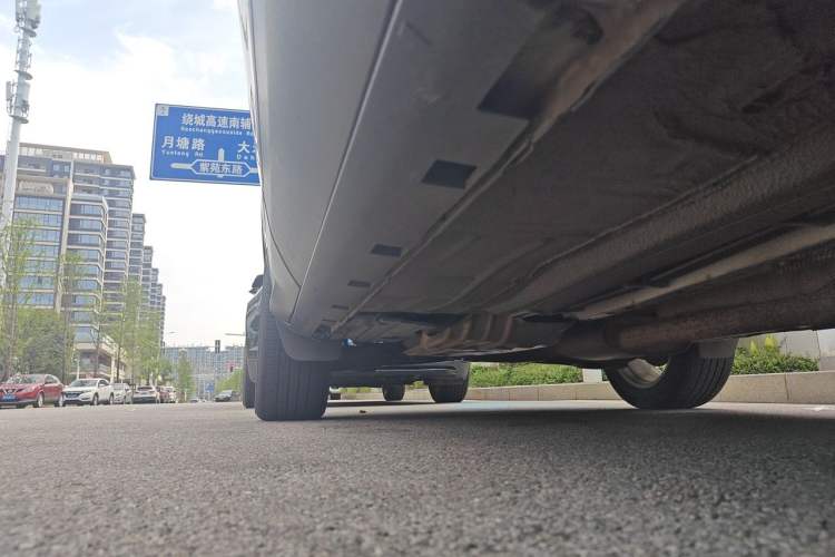 Used Ford Kuga 2015 1.5L GTDi Two-Wheel Drive Fashion Edition Chassis Front Right