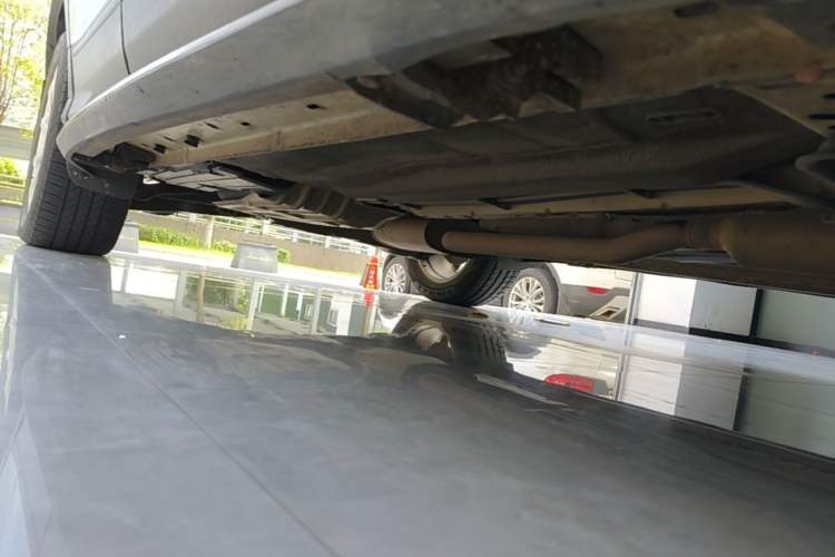 Used Ford Kuga 2015 1.5L GTDi Two-Wheel Drive Fashion Edition Chassis Front Right