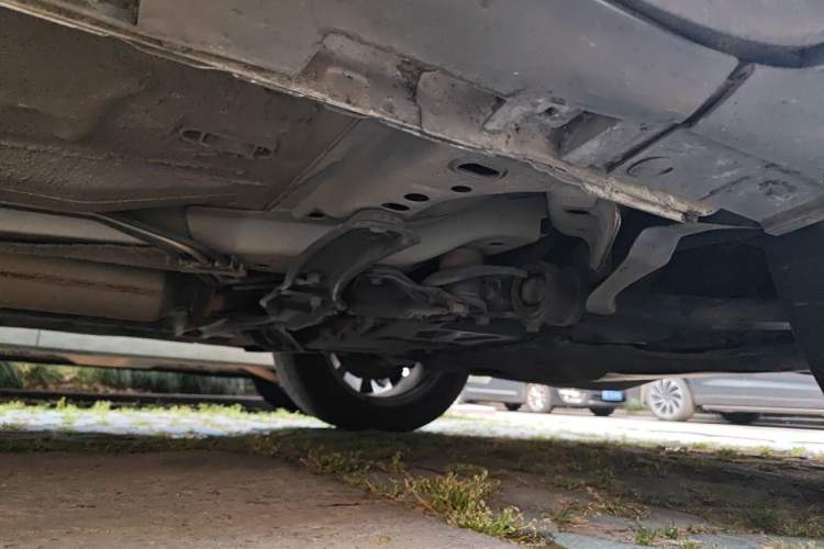 Used Ford Kuga 2015 1.5L GTDi Four-Wheel-Drive Elite Model Chassis Front Right