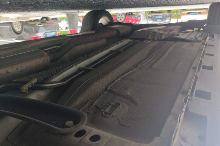 Used Ford Kuga 2015 1.5L GTDi Two-Wheel-Drive Comfort Model Chassis Front Right