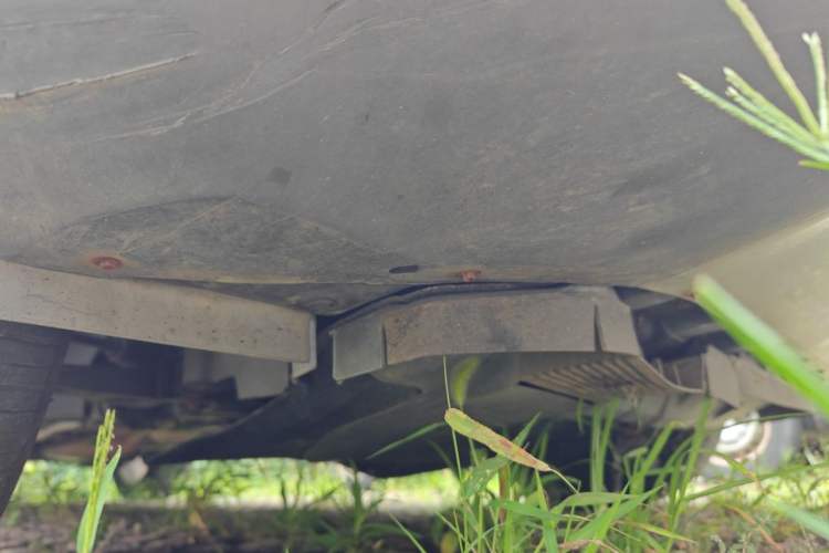 Used Ford Kuga 2015 2.0L GTDi Four-Wheel Drive Elite Model Chassis Front Right